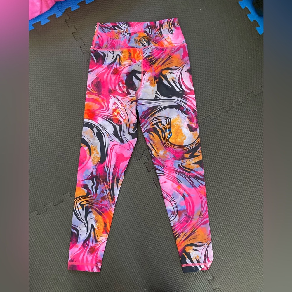 Rok the Box 25” leggings, M